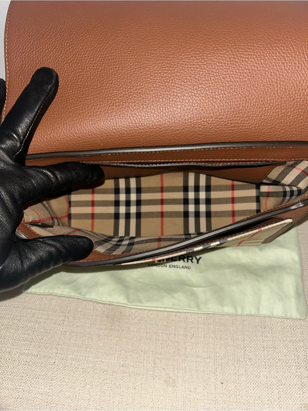 Burberry Brown Note Bag - Picture 9 of 13